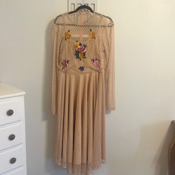 ASOS Dresses & Skirts - ASOS embroidered sheer lined dress in size 14. Great condition.